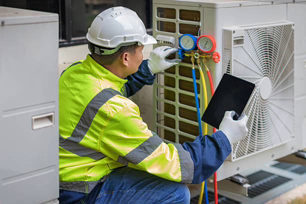 Professional Air Conditioning Repair technician working in Solana Beach, CA